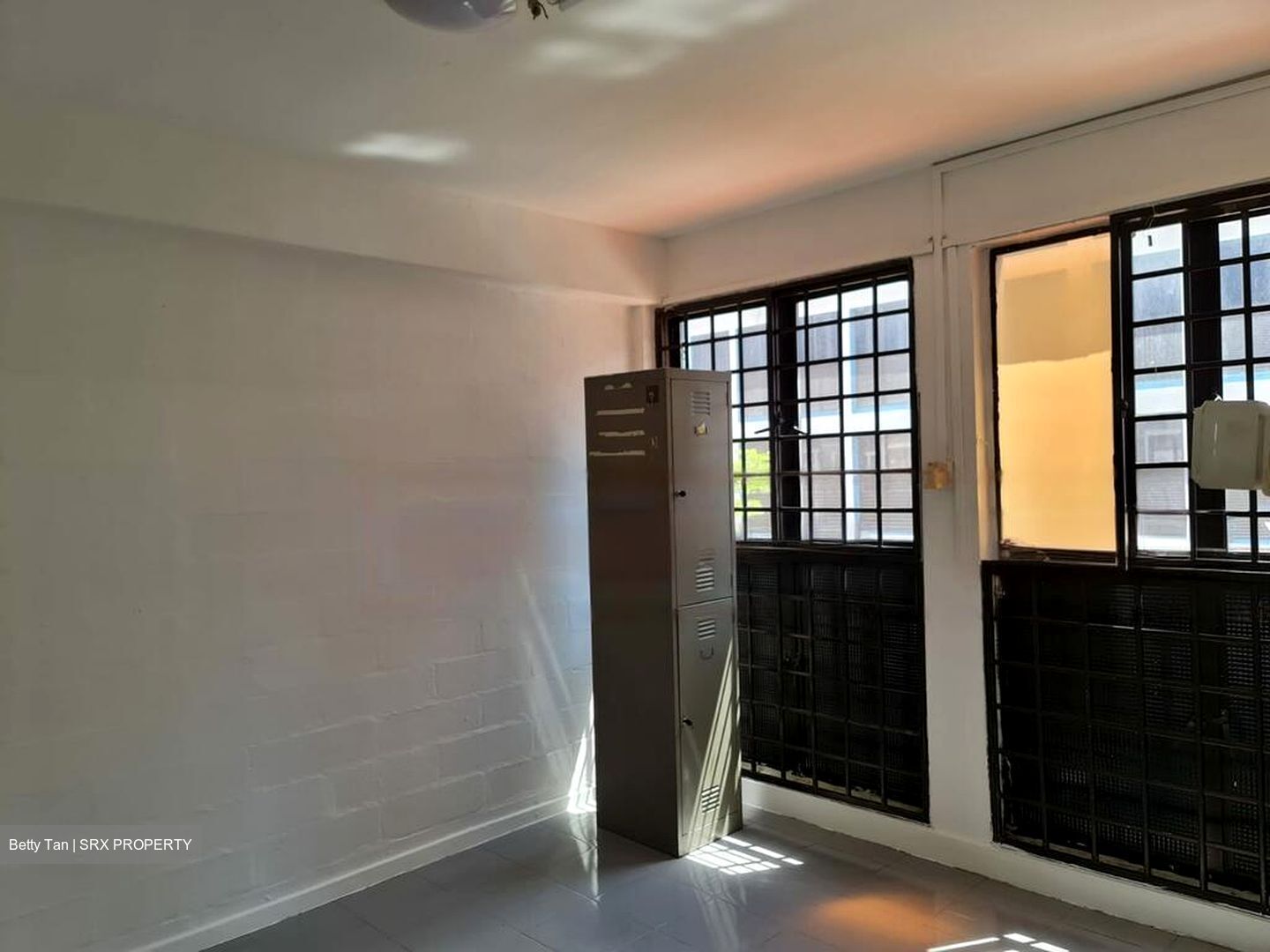 Toa Payoh Central (D12), Shop House #488387551